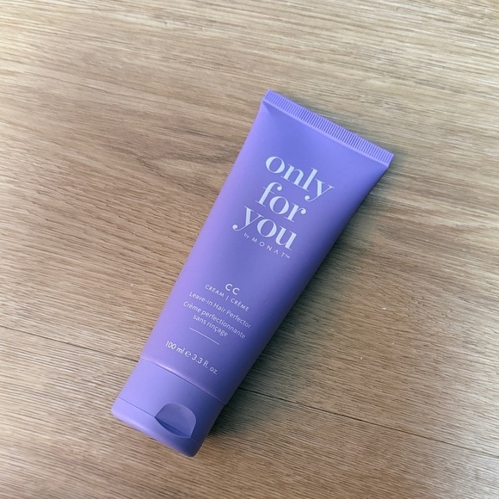 Monat  CC Cream